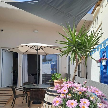 The Getaway Apartment Agia Marina  ภายนอก รูปภาพ