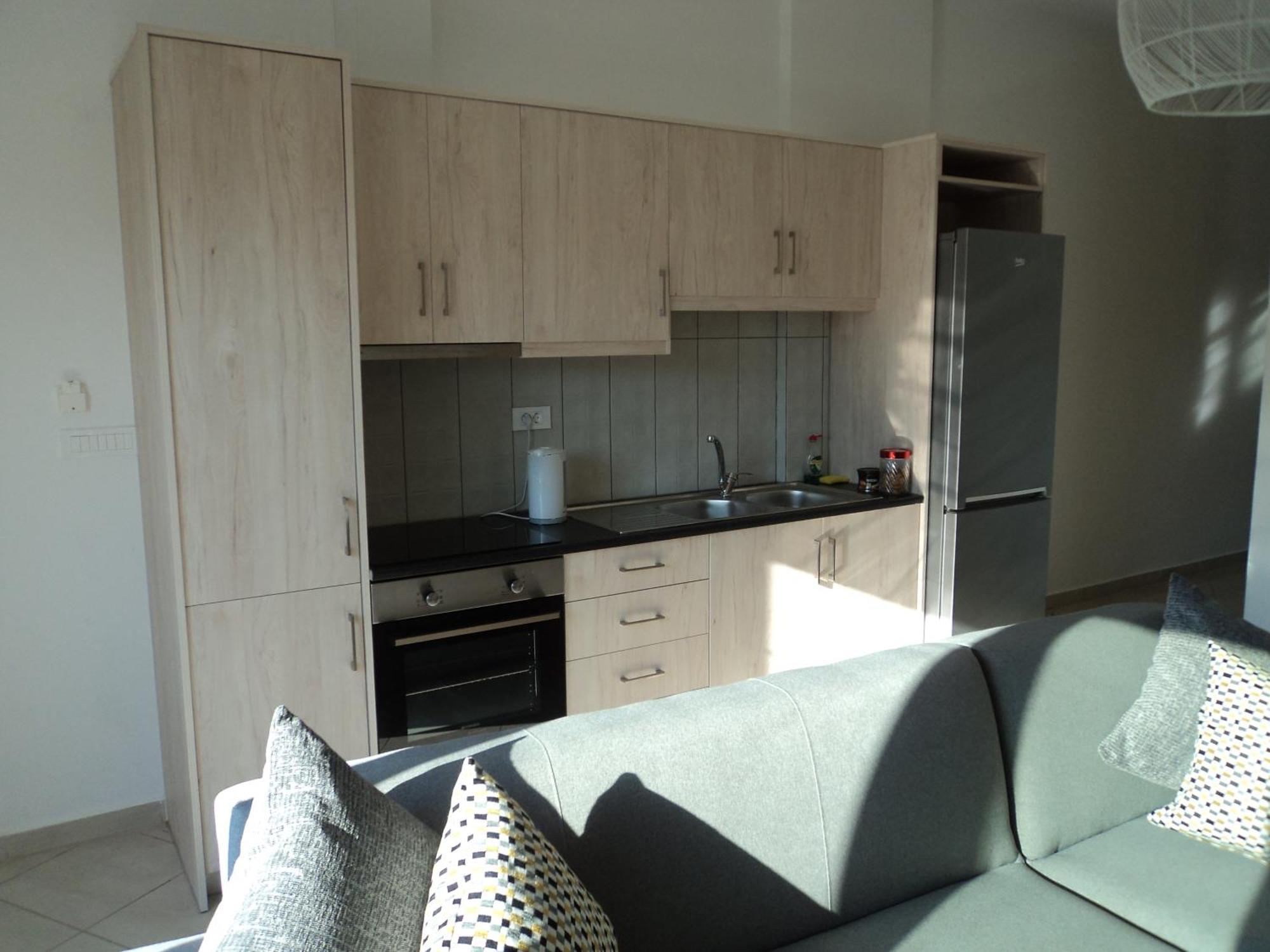 The Getaway Apartment Agia Marina  ภายนอก รูปภาพ